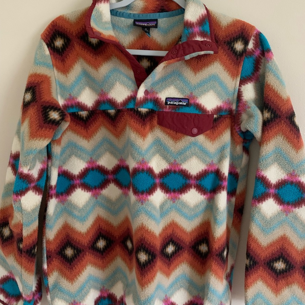 Patagonia women’s lightweight Synchilla
